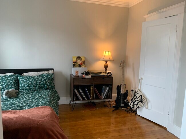 Photo - 16 Farrington Ave Unidad #3