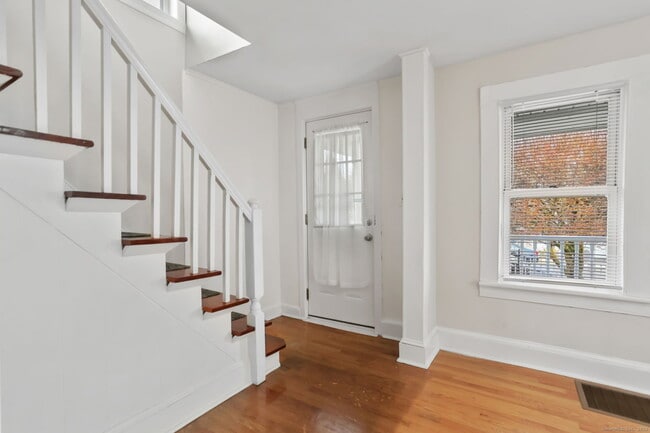 Photo - 8 3rd St Unidad 1