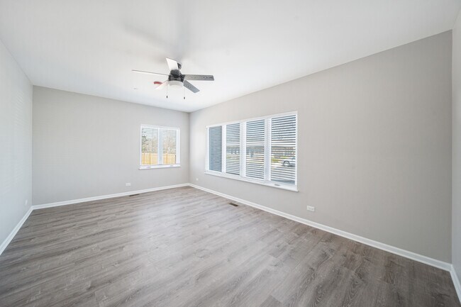 Photo - 5 S Virginia Rd Unit 1