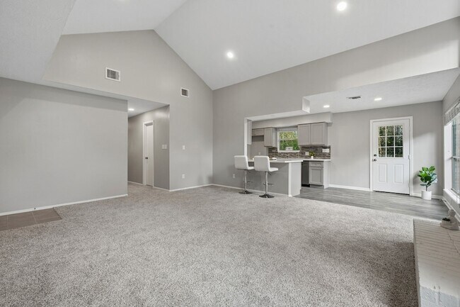 Photo - 17318 Broken Back Dr