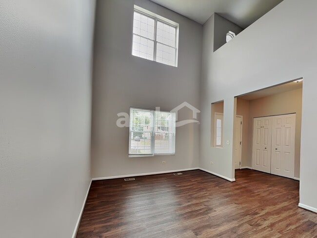 Photo - 8601 Sycamore Ct