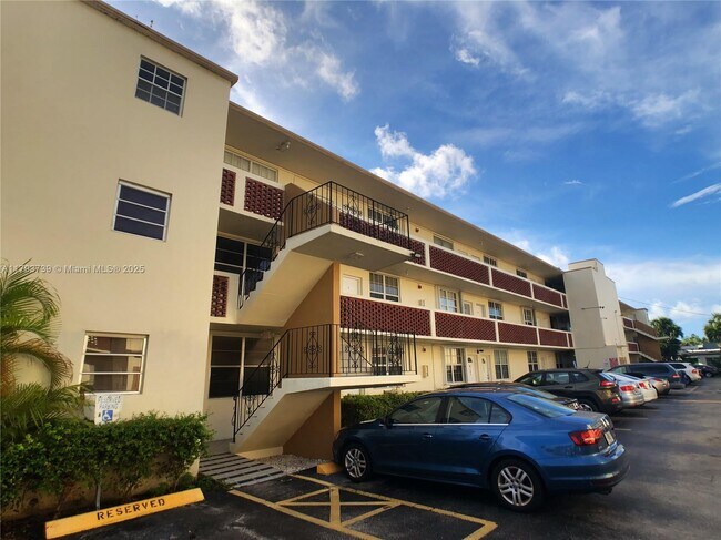 Building Photo - 1800 79th Street Causeway Unit A305 Rental