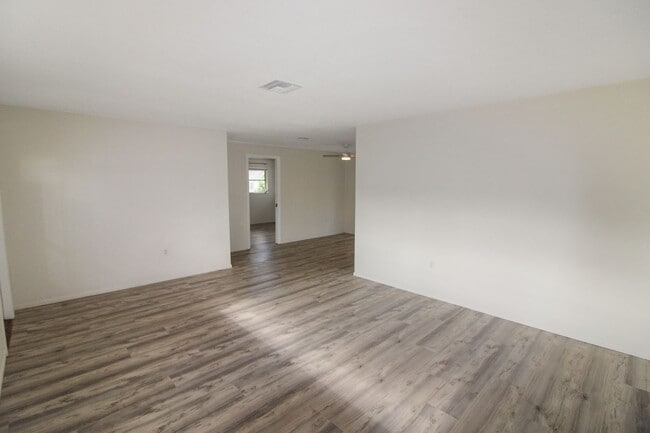 Photo - Venice East Annual House for Rent
