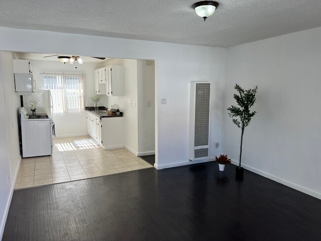 Photo - 1330 S Wilton Pl Unidad apt 9
