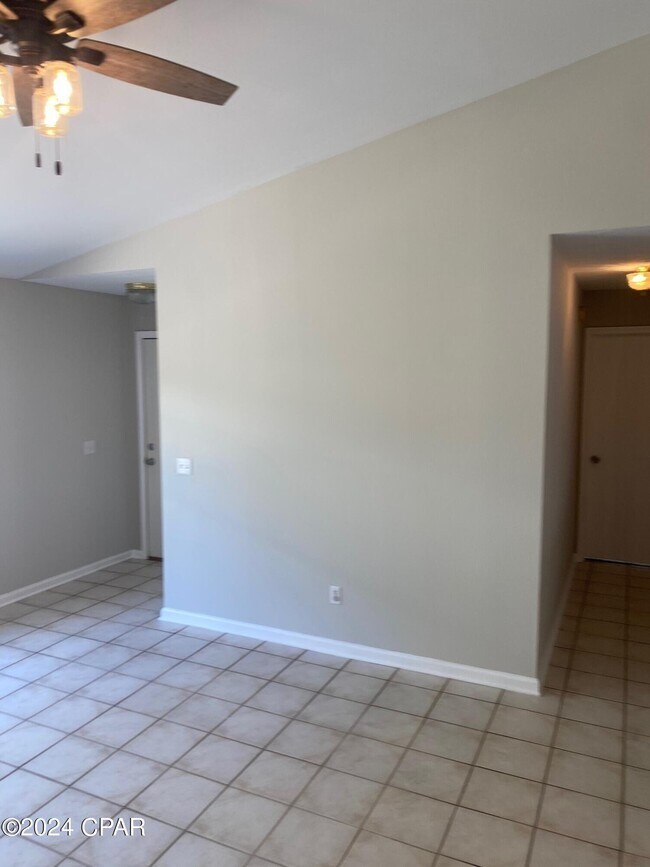 Photo - 3920 Venus St