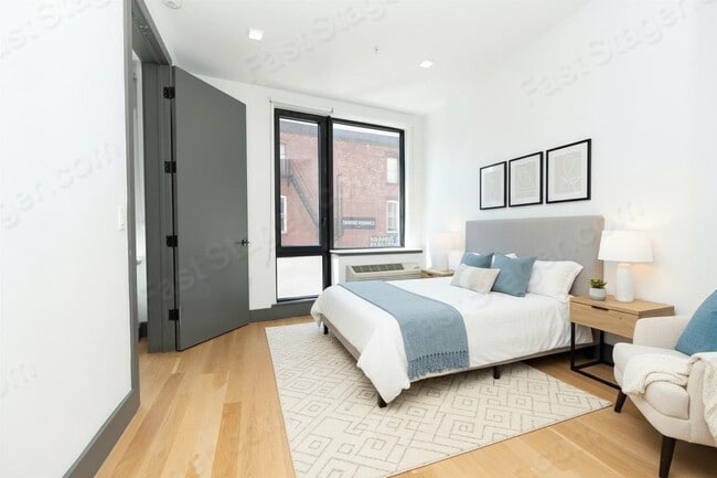 Building Photo - 424 Arlington Ave Unit 304 Rental