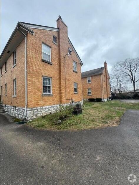 Building Photo - 148 Shawnee Pl Unit 1 Rental
