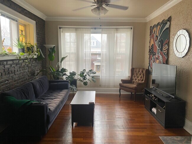 4123 Castleman Avenue, Unit 2E - 4123 Castleman Avenue, Apartment Unit 2E Unit 2E