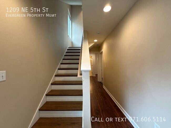 Photo - 1209 NE 5th St
