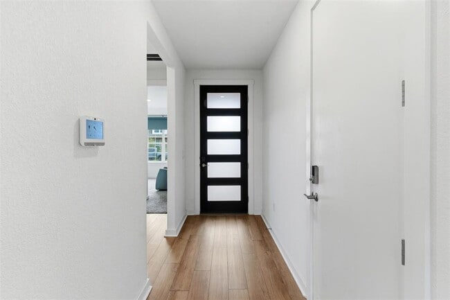 Photo - 105 Nuntree Cv