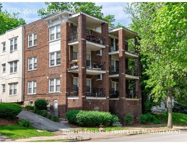 Photo - Charming 2BR in Historic 6-plex Unit 2N