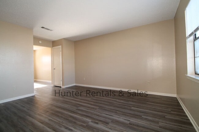 Photo - Rent Me Now!