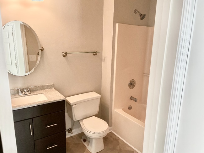 Photo - 1651 Kara Ct