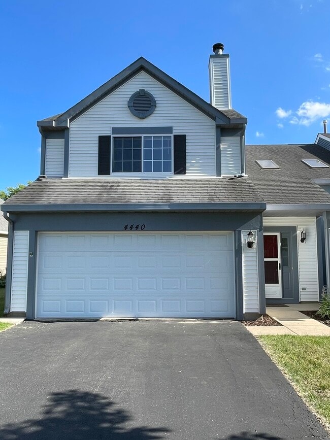Photo - 4440 Larkspur Ln Townhome