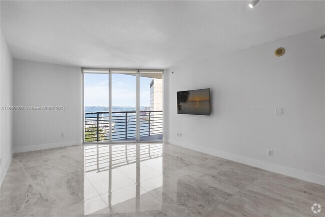 Building Photo - 325 S Biscayne Blvd Rental