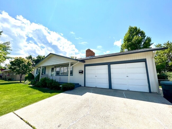 Photo - 4 bed 2 bath Single Family Home with Bonus Room, Fully Fenced Yard and Double Car Garage Close to...