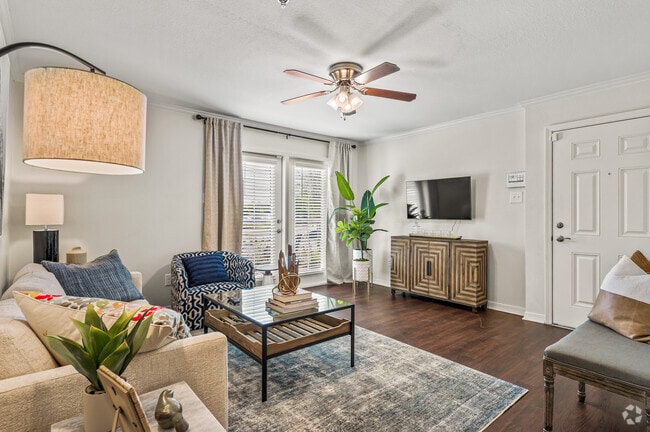 2BR, 1BA - 870SF B1