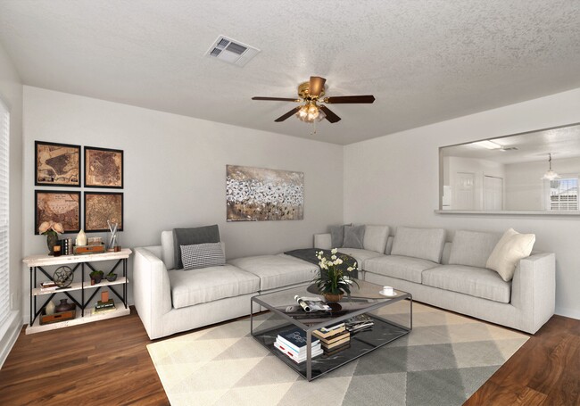 Photo - Green Caye Village