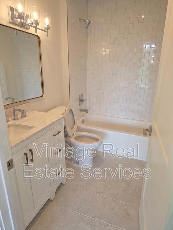 Photo - 2502 N Blvd