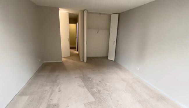 Photo - 10 W Erie St Unit 402