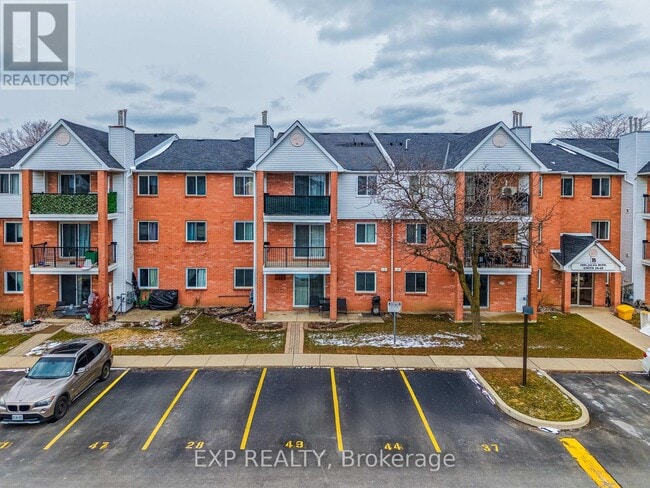 Photo - 1096 Jalna Blvd Unité 28