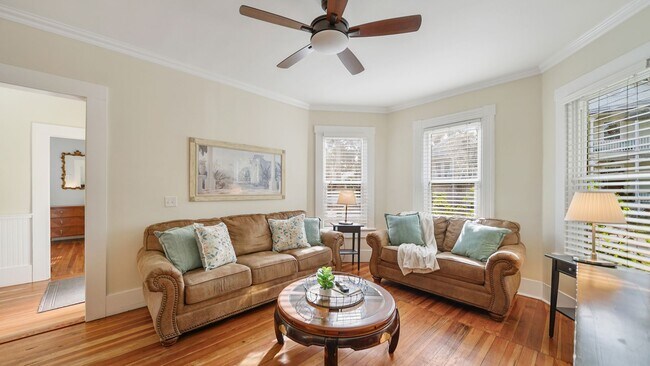 Photo - 14 Sanchez Ave Unidad Apt B