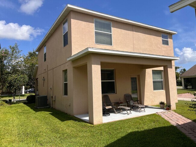 Photo - 3 BEDROOM HOUSE ON INDEPENDENCE - NO REAR NEIGHBORS AVAILABLE 8/14/26