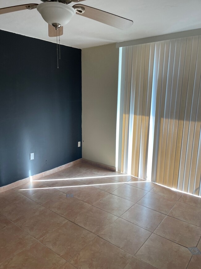 Photo - 7300 Wayne Ave Unit 415