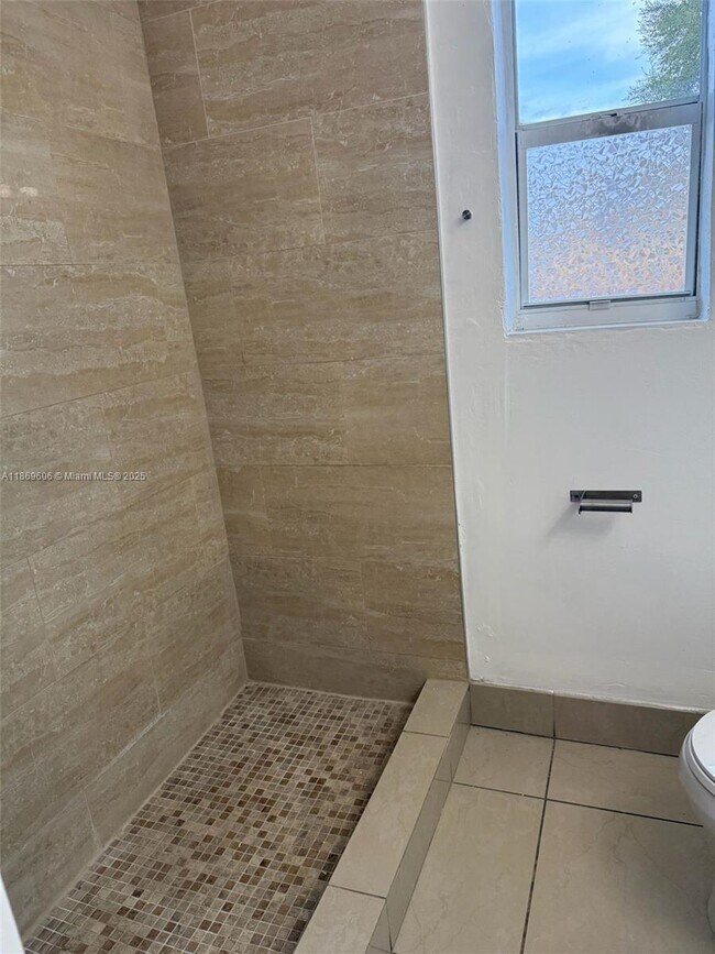 Photo - 235 NW 53rd St