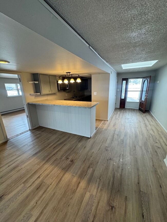 Photo - 1008 Reed Rd