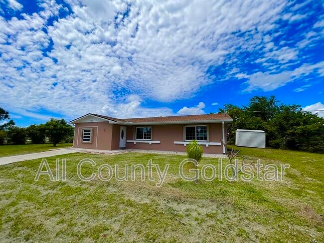 Building Photo - 162 Ott Cir