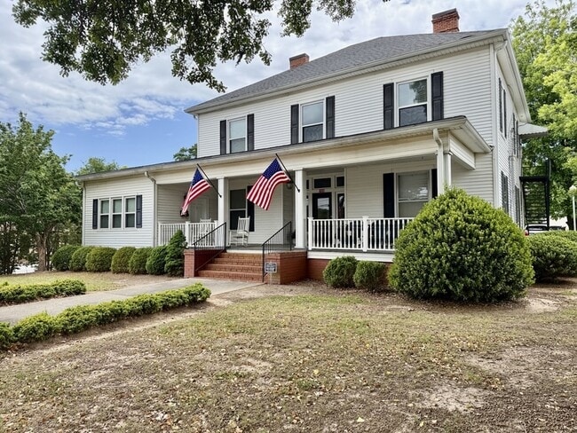 Photo - 169 Keys Ferry St