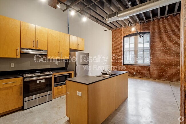 Building Photo - 614 S 7th St Unit 202 Rental