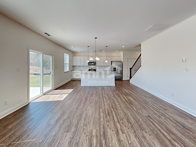 Photo - 3213 Pinemount Rd