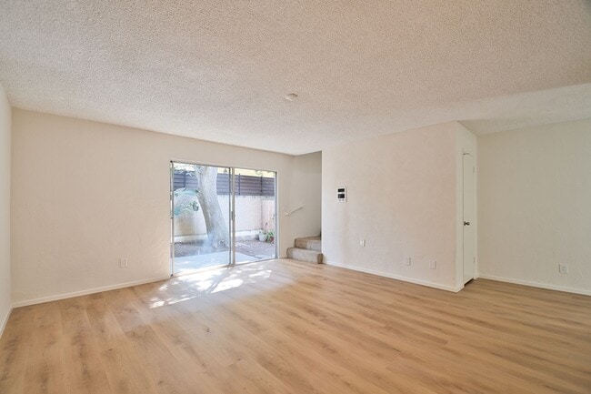 Photo - ot1708 Unidad D