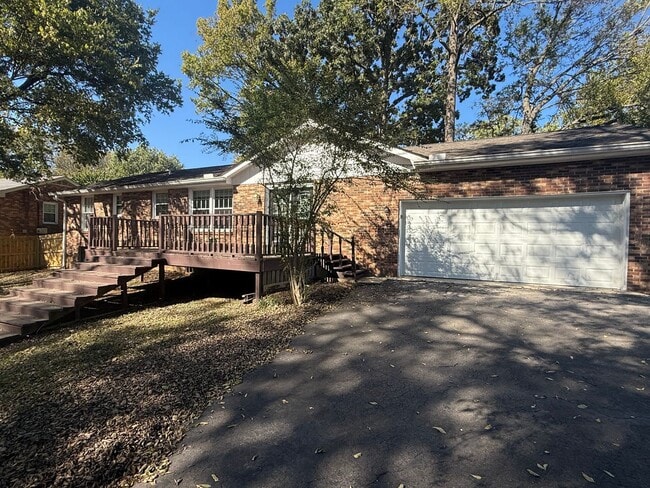 Photo - Quiet Hendersonville Neighborhood