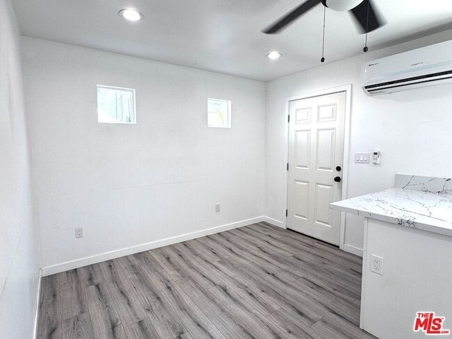 Photo - 841 W 64th St Unit 8415