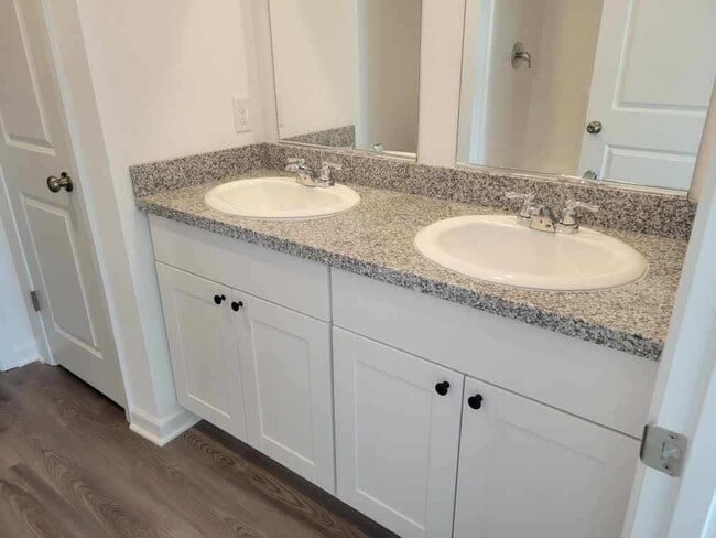 Photo - 1780 E Desert Bloom Dr