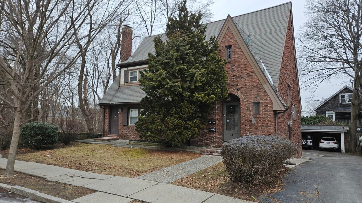 Photo - 44 Greycliff Rd (Boston, MA)