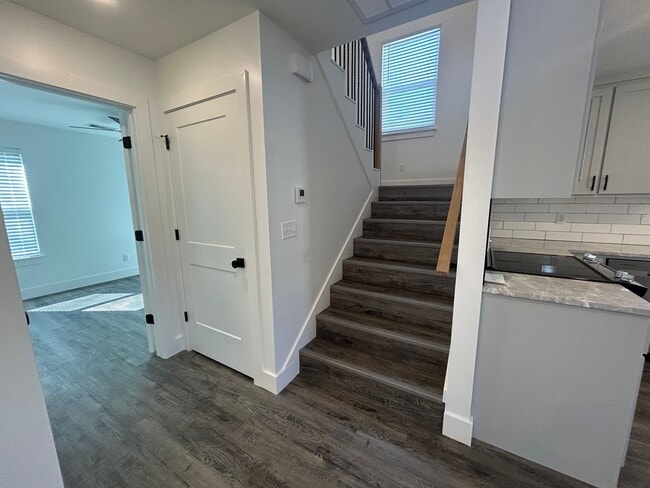 Photo - PRE-LEASING Newer 2 story home near Downtown Fayetteville