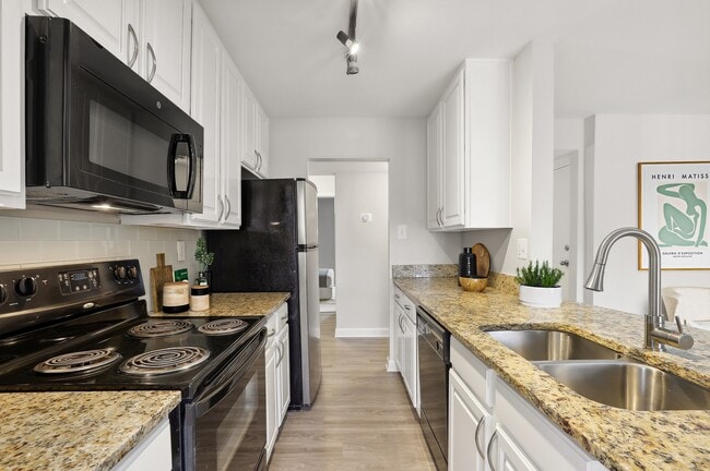 Photo - Ellicott Grove