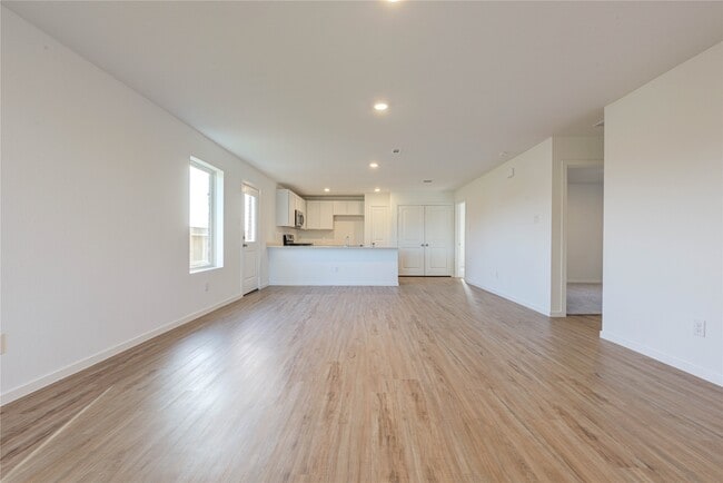 Photo - 3146 Savannah Rose Dr
