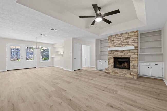 Photo - 269 Mooring Cir