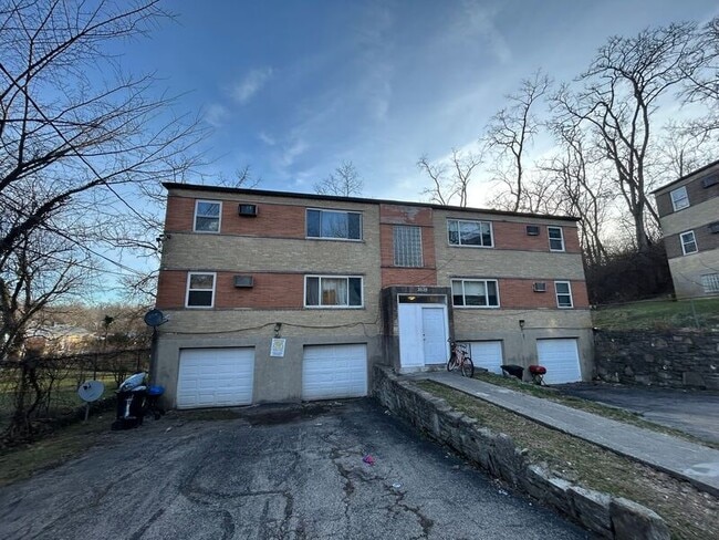 Building Photo - 2828 Westknolls Ln Unit #3