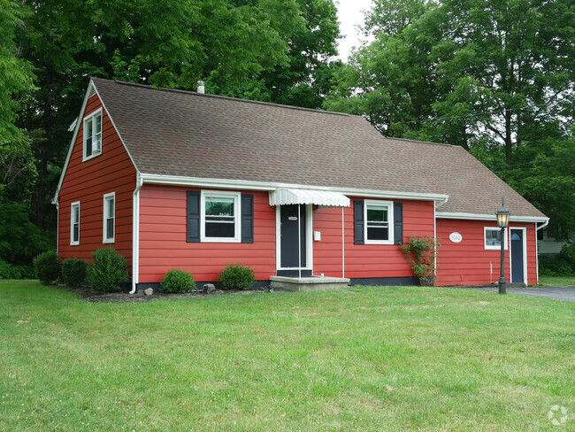 Building Photo - 6160 W Quaker St Unit 1 Rental