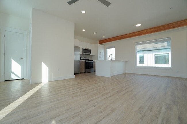 Photo - 4625 N Iota Ln