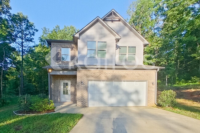 Building Photo - 11658 Woodland Lake Rd
