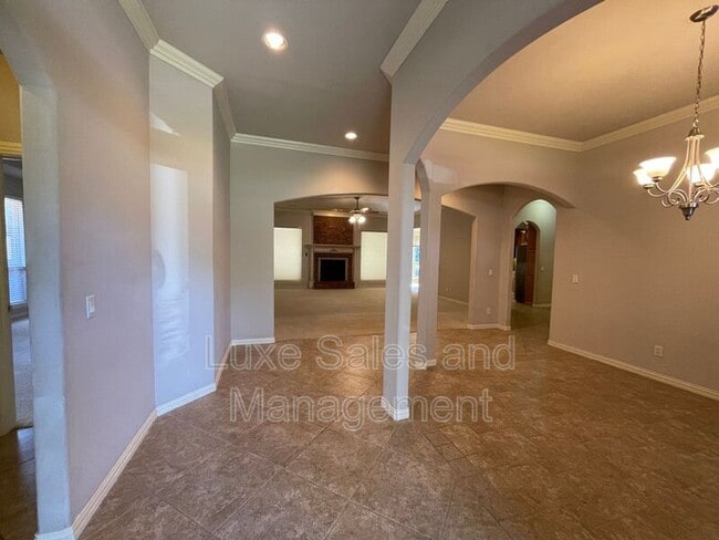 Photo - 2425 Flint Ridge Rd