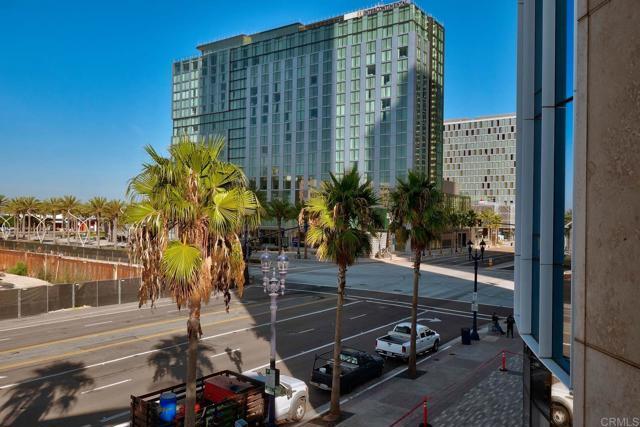 Photo - 888 W E St Unidad 306