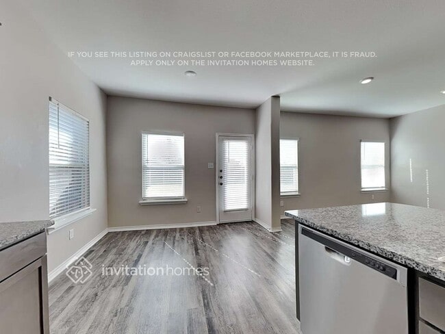 Photo - 800 Alton Dr